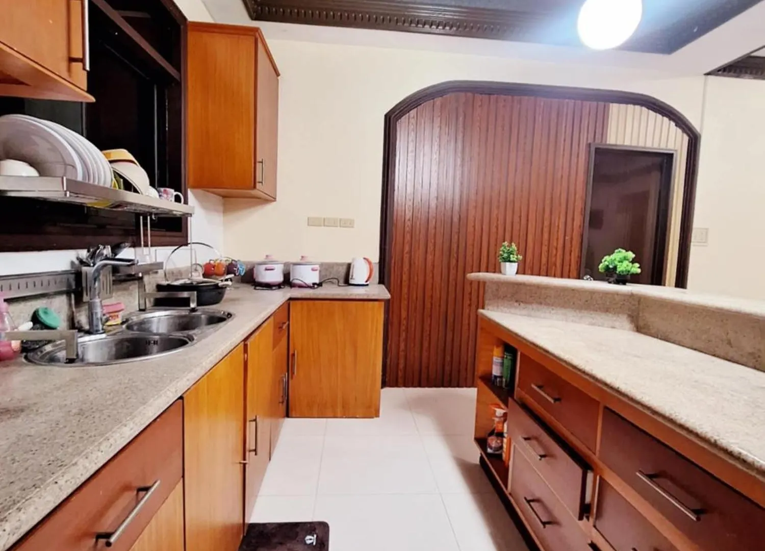 N6 Transient House Apartment Room Near Abreeza Mall Spmc Usep Sm Lanang Davao City Homestay szállás