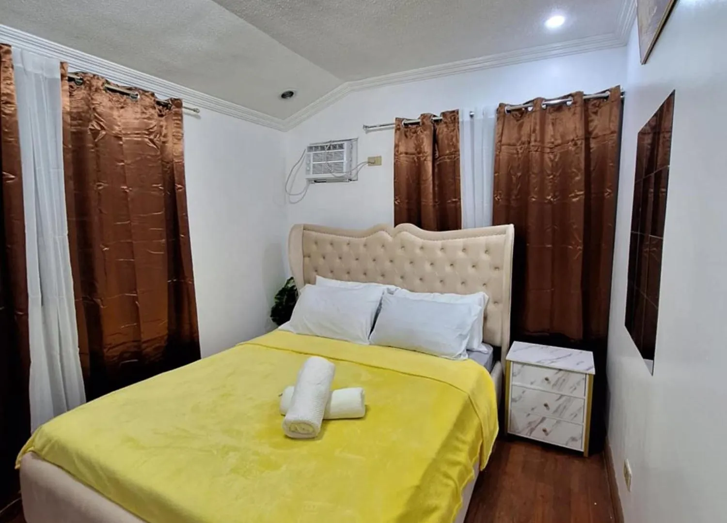 N6 Transient House Apartment Room Near Abreeza Mall Spmc Usep Sm Lanang Davao City Homestay szállás